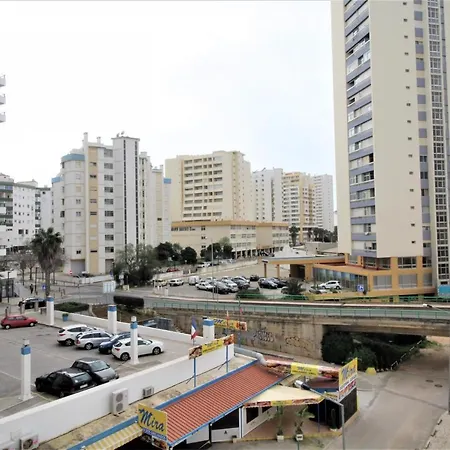 T1 Praia Da Rocha/gaivota Mar Yellow דירה פורטימאו